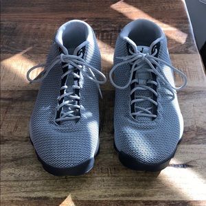 Men’s Nike Jordan Horizon low Obsidian size 9